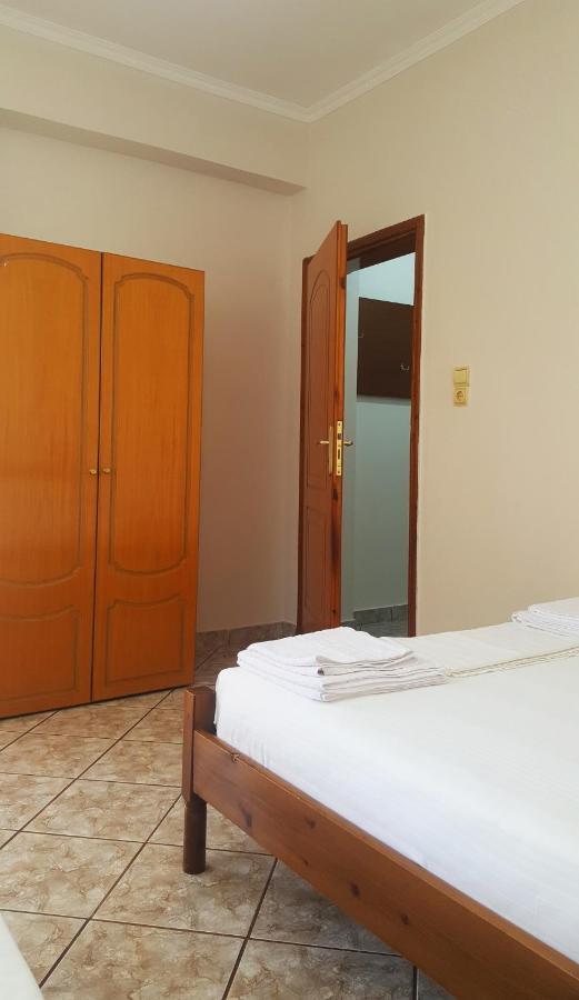 Vita Apartment - Spacious Garden And Balcony 5 Min To Beach & Center Ksamil Luaran gambar